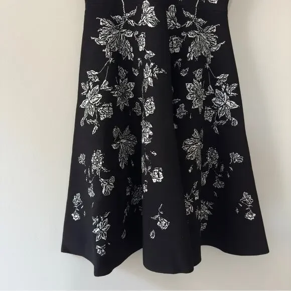 Ted Baker Naomyy Floral Jacquard Dress Mini A-Line Sleeveless round neck zip up - Picture 5 of 13